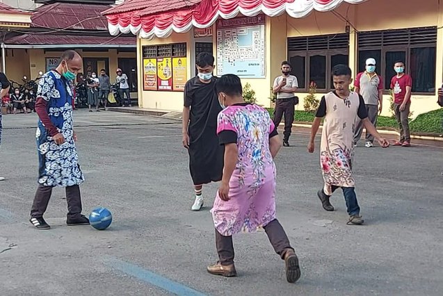 Jelang HUT Bhayangkara Ke 75, Polres Tana Toraja Gelar Futsal Bergensi Dengan Awak Media